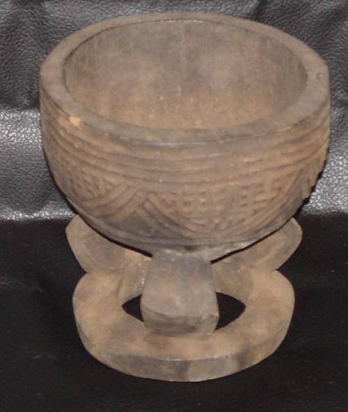 #162 - Wooden Bowl, Cameroon.
